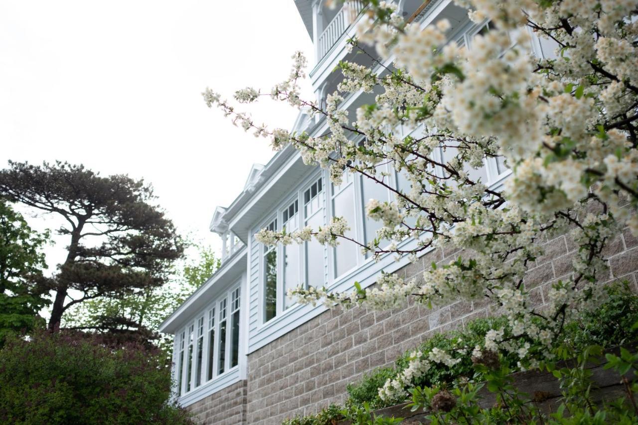 The Geneva Inn Lake Geneva Exterior photo